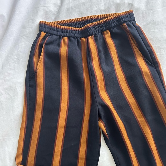 Shades of Grey pants XS - Picture 7 of 9